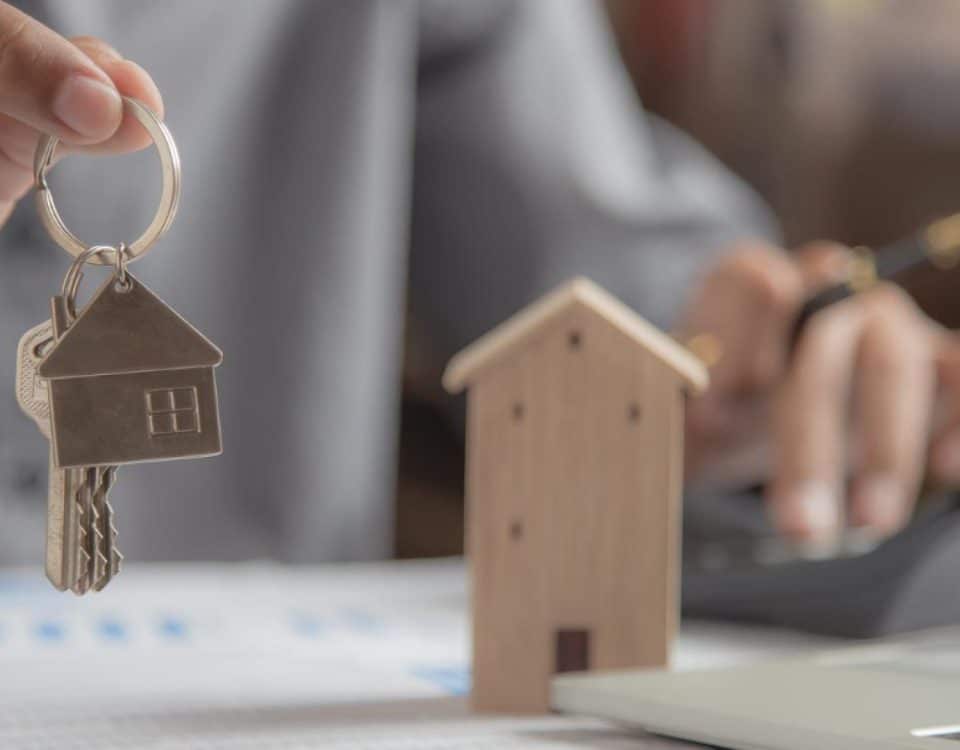 Comment vendre son bien immobilier au meilleur prix grâce à une agence immobilière ?