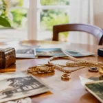 Après le décès, les bijoux et les objets de famille disparaissent : comment prouver qu’ils étaient dans la maison